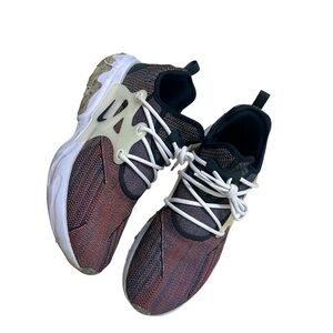 Nike React Presto Flyknit Multi Color
CN1709-001 Men's Size 11